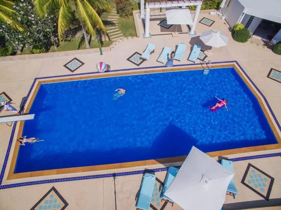 Villa Nirvana - Beachfront Tropical Chic 4Br Haven In Cape Panwa, Phuket Ban Ao Makham Ngoại thất bức ảnh